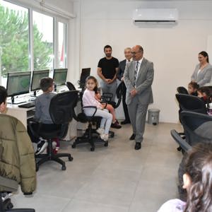 Vali Yardımcımız Mustafa Güney ve İl Müdürümüz Faruk Uysal’dan Özne Çocuk Yaşam Merkezi’ne Ziyaret - fotoğraf 2