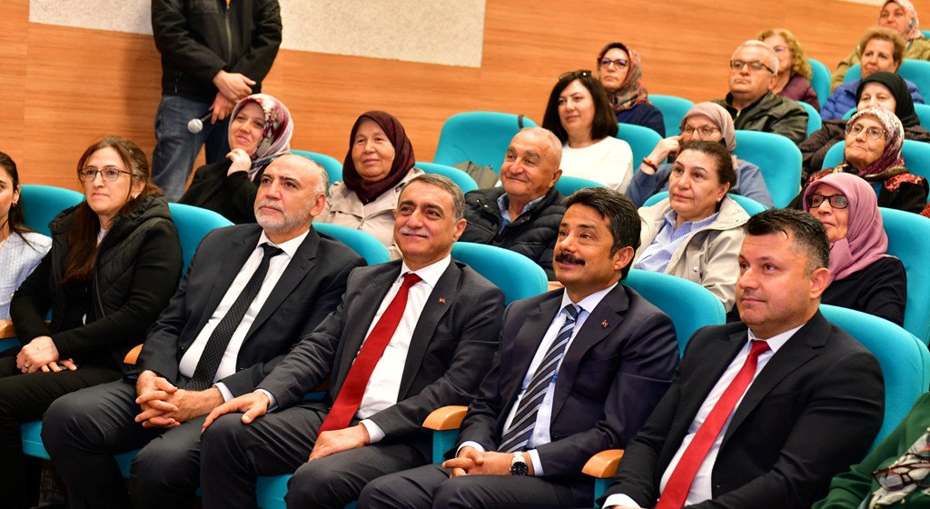 'Tazelenme Üniversitesi'