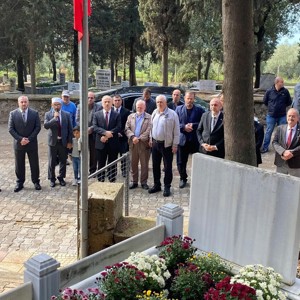 Vatanımız Uğruna Canlarını Ortaya Koyan Şehitlerimizin Kıymetli Aileleri İle Kahraman Gazilerimiz Ziyaret Edilmiştir - fotoğraf 17