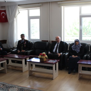 Hayırsever Huzurevi Sakinimize Altın Madalya ve Beratı Verildi - fotoğraf 6