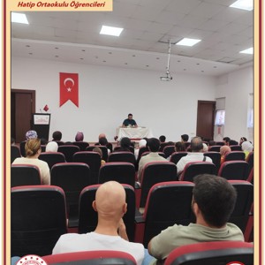 Ahmet Yesevi İmam Hatip Ortaokulu öğrencileri ve öğretmenleri, Sosyal Hizmet Merkezimizi ziyaret etti. - fotoğraf 6
