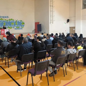 Şiddetle Mücadele Farkındalık Semineri Düzenlendi - fotoğraf 1