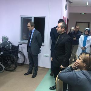 Sayın Valimiz Cüneyt EPCİM, Engelsiz Yaşam Merkezi Müdürlüğünü Ziyaret Etti - fotoğraf 2