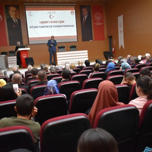 “1 Şehit, 1 Öykü, 1 Şiir” kitabının tanıtım programı gerçekleştirildi - fotoğraf 3