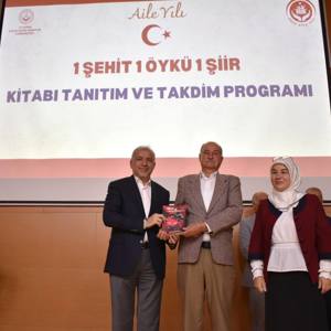 “1 Şehit, 1 Öykü, 1 Şiir” kitabının tanıtım programı gerçekleştirildi - fotoğraf 10