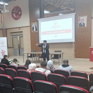"Evlenecek Gençlerin Desteklenmesi Projesi" Kapsamında, Evlilik Öncesi Eğitim Programı Başarıyla Gerçekleştirildi - fotoğraf 5