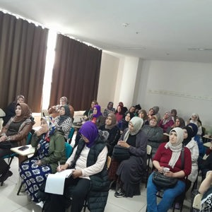 Aile Yaşam Becerileri, İletişim Yöntem ve Aile İçi Şiddetle Mücadele Destek Mekanizmaları İle İlgili Eğitim Düzenlendi - fotoğraf 2