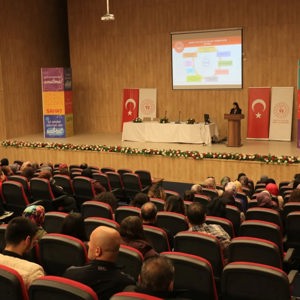 Kadına Yönelik Şiddet ve Erken Yaşta Evliliklerle Mücadele Konulu Eğitim Düzenlendi - fotoğraf 2