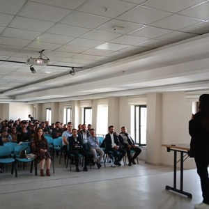 Kadına Yönelik Şiddet ve Erken Yaşta Evliliklerle Mücadele Konulu Eğitim Gerçekleştirildi - fotoğraf 4