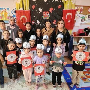 19 Mayıs ÇATOM’da Cumhuriyetimizin kurucusu Gazi Mustafa Kemal Atatürk vefatının 87. yılında düzenlenen törenle saygı ve özlemle anıldı - fotoğraf 1
