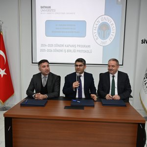 60+ Tazelenme Üniversitesi, Engelsiz Üniversite ve Biz Geleceğiz: Gelecek de Bizim Projelerinde Kapanış Programı - fotoğraf 2