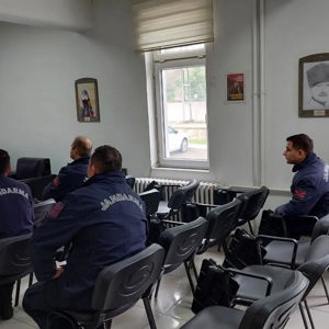 Ayancık’ta Jandarma Personeline Farkındalık Semineri - fotoğraf 1