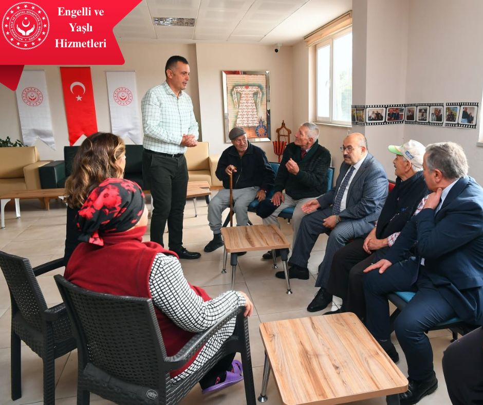 Valimiz Sayın İsmail USTAOĞLU ve Karesi Kaymakamımız Sayın Metin ARSLANBAŞ Karesi Huzurevi Yaşlı Bakım ve Rehabilitasyon Merkezindeki Sakinlerimizi Ziyaret Etti