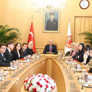 26. Ulusal Çocuk Forumu Sonuç Bildirgesi TBMM Başkanı Kurtulmuş’a takdim edildi - fotoğraf 2