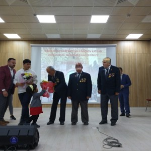 Kıbrıs Gazileri ile Çocuklar " Nesiller Buluşuyor" Etkinliğinde Bir Araya Geldi - fotoğraf 4