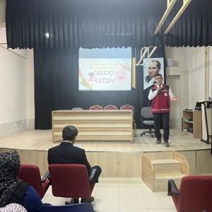 Aile İçi İletişim Konulu Seminer Gerçekleştirildi - fotoğraf 3