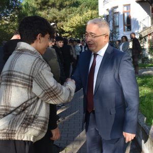 İl Müdürümüz Faruk Uysal, Dr. Rüştü Burlu Çocuk Evleri Sitesi Müdürlüğü’nü ziyaret etti - fotoğraf 1