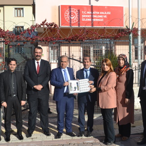 PTT'den ‘KADINA Şiddete Hayır’ için posta pulu - fotoğraf 2