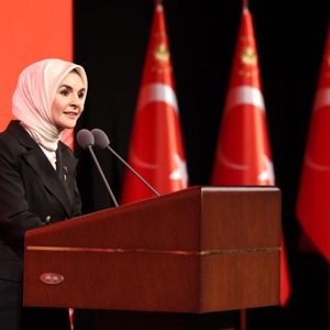 Cumhurbaşkanı Erdoğan ve Bakanımız Göktaş, "Kadına Yönelik Şiddete Karşı Uluslararası Mücadele Günü" programına katıldı - fotoğraf 7