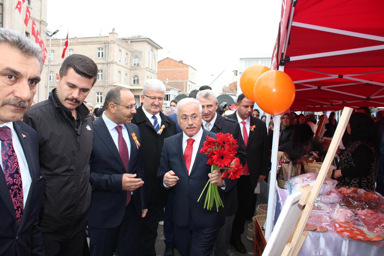 25 Kasım Kadına Yönelik Şiddete Karşı Uluslararası Mücadele Günü - fotoğraf 7