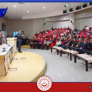 Kilis 7 Aralık Üniversitesinde “Kadına Yönelik Şiddetle Mücadele” Paneli Gerçekleştirildi - fotoğraf 1