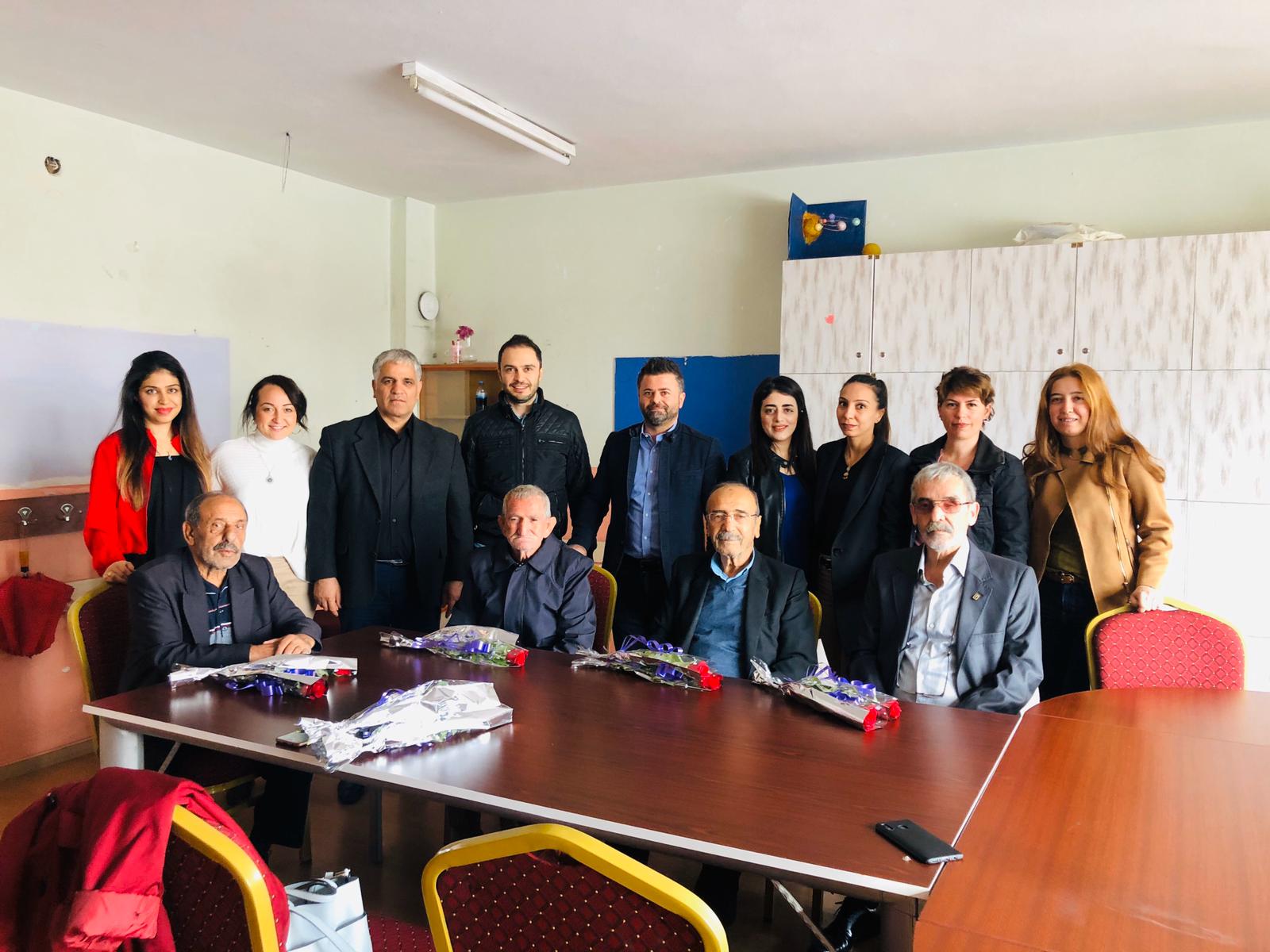 Tarsus Huzurevinden Ogretmenler Gunu Kutlamasi