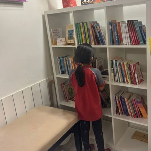 Dünya Çocuk Kitapları Haftası Etkinliği: Ağaç Ev Çocuk Kitabevi Ziyareti  - fotoğraf 1