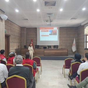  Çocuklarımızın Refahını Artırmak ve Hizmet Kalitemizi Güçlendirmek Amacıyla Eğitim Düzenlendi - fotoğraf 3
