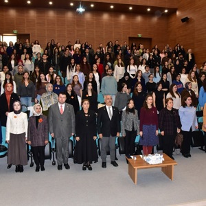 “Romantik İlişkilerdeki Şiddetle (IPV) Mücadele Paneli”, Rektör Yardımcısı Sayın Fatih SATIL ve İl Müdürümüz Sayın Emine BÖÇKÜN’ün Katılımlarıyla Gerçekleştirildi - fotoğraf 9