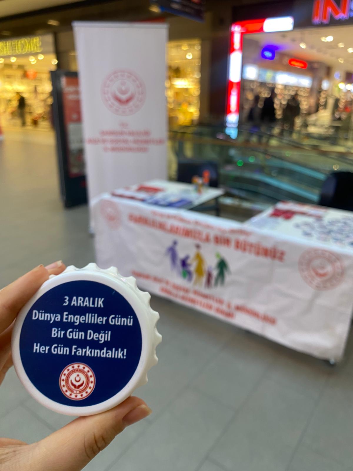 3 Aralık Dünya Engelliler Günü’nde Bulvar AVM ve Piazza AVM’de Farkındalık Standı 