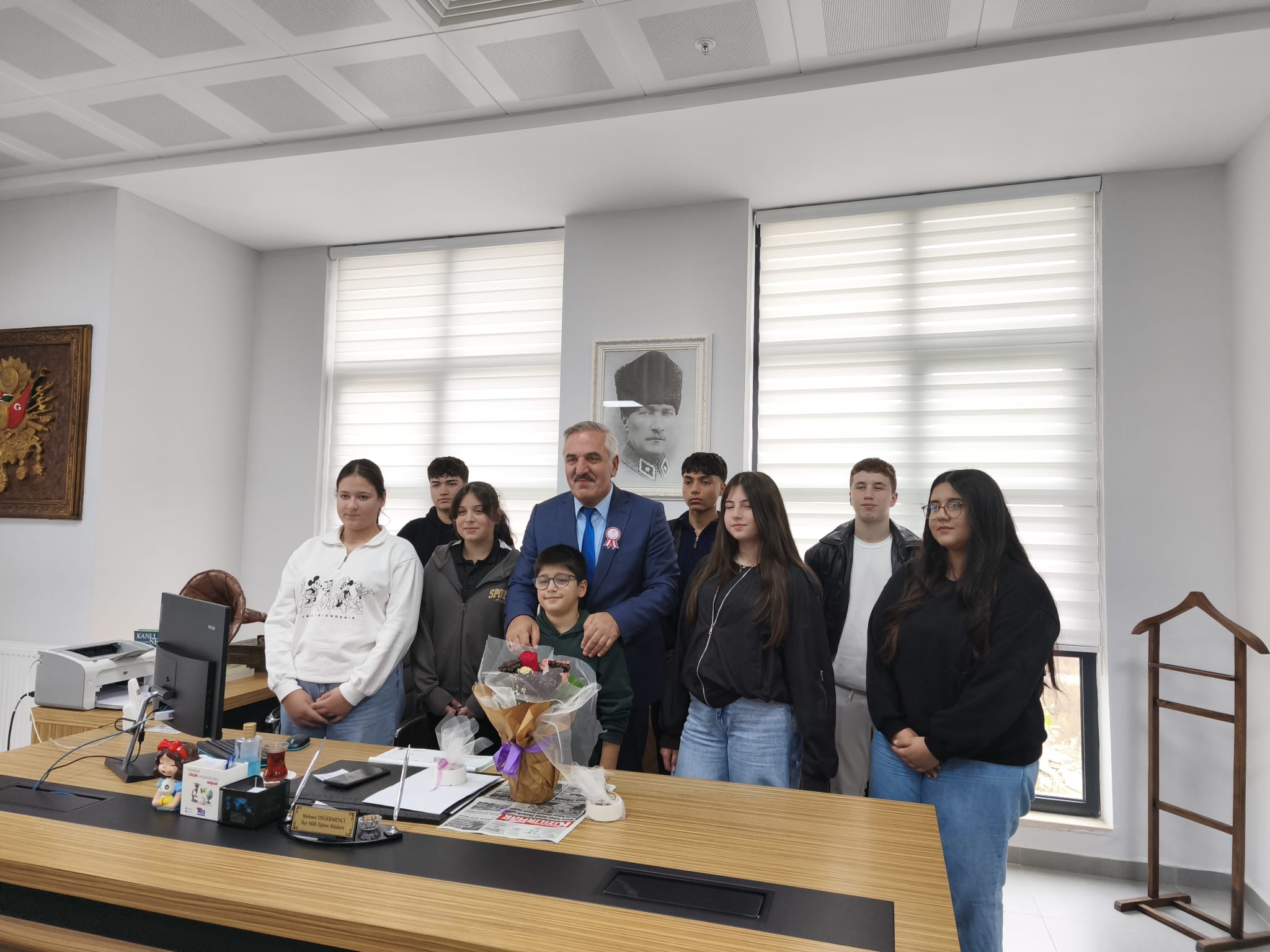 Okul Destek Projesi Kapsamında Öğretmenler Günü’ne Tatlı Dokunuş  