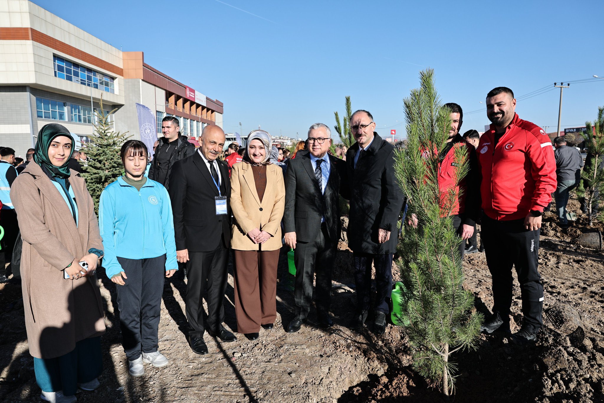 “Şahidimiz Toprak, İmzamız Fidan, Sevdamız Yeşil Vatan”