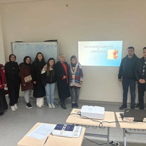 “Gönüllü Olmak” Konulu Söyleşi Programı Gerçekleştirildi - fotoğraf 1