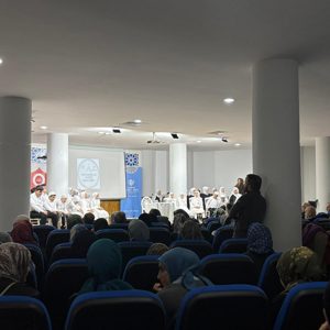 Aynı Bahçenin Farklı Çiçekleriyiz - fotoğraf 4