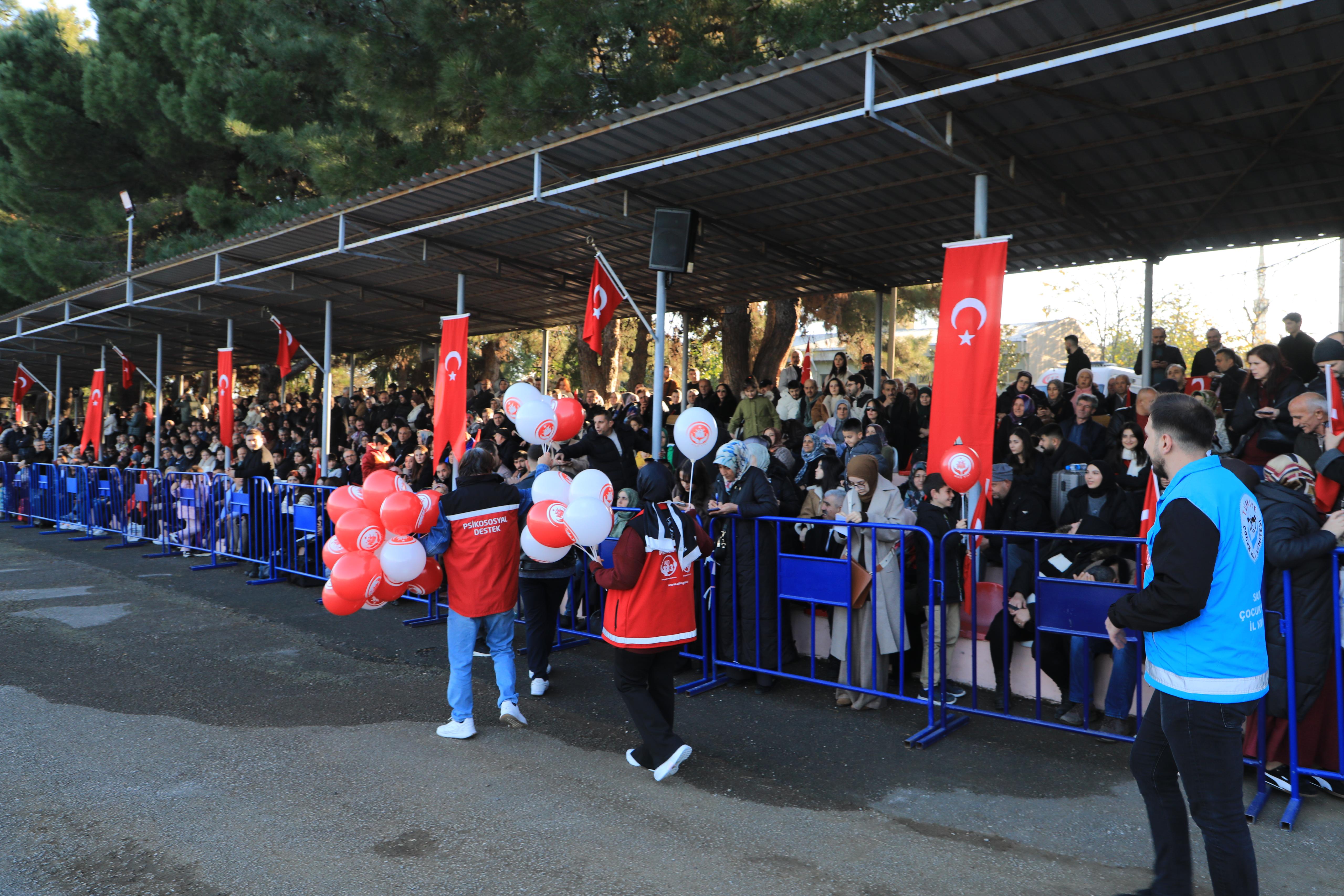 Aile Odaklı Çalışmalar, Bu Sefer Sahra Sıhhiye Okulu ve Eğitim Merkezi Komutanlığı Yemin Töreninde  Tanıtıldı