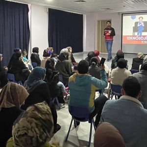 Aydınkonak Anaokulu velilerine “Teknoloji Bağımlılığı” eğitimi  - fotoğraf 3