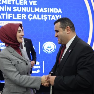 Bakanımız Göktaş "Sosyal Hizmetler ve Bakım Hizmetlerinin Sunulmasında Sosyal Kooperatifler Çalıştayı"nda konuştu - fotoğraf 4