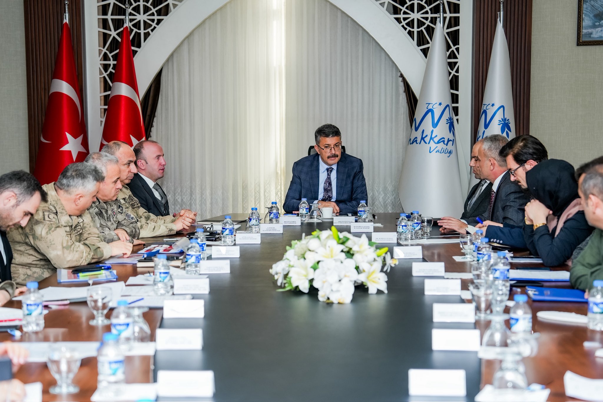 Hakkâri İl Koordinasyon Toplantısında Şiddet Vakaları Değerlendirildi 