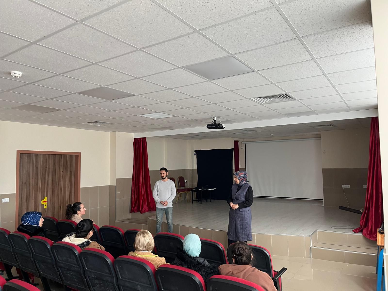 Koruyucu Aile Hizmet Modeli Velilere Anlatıldı