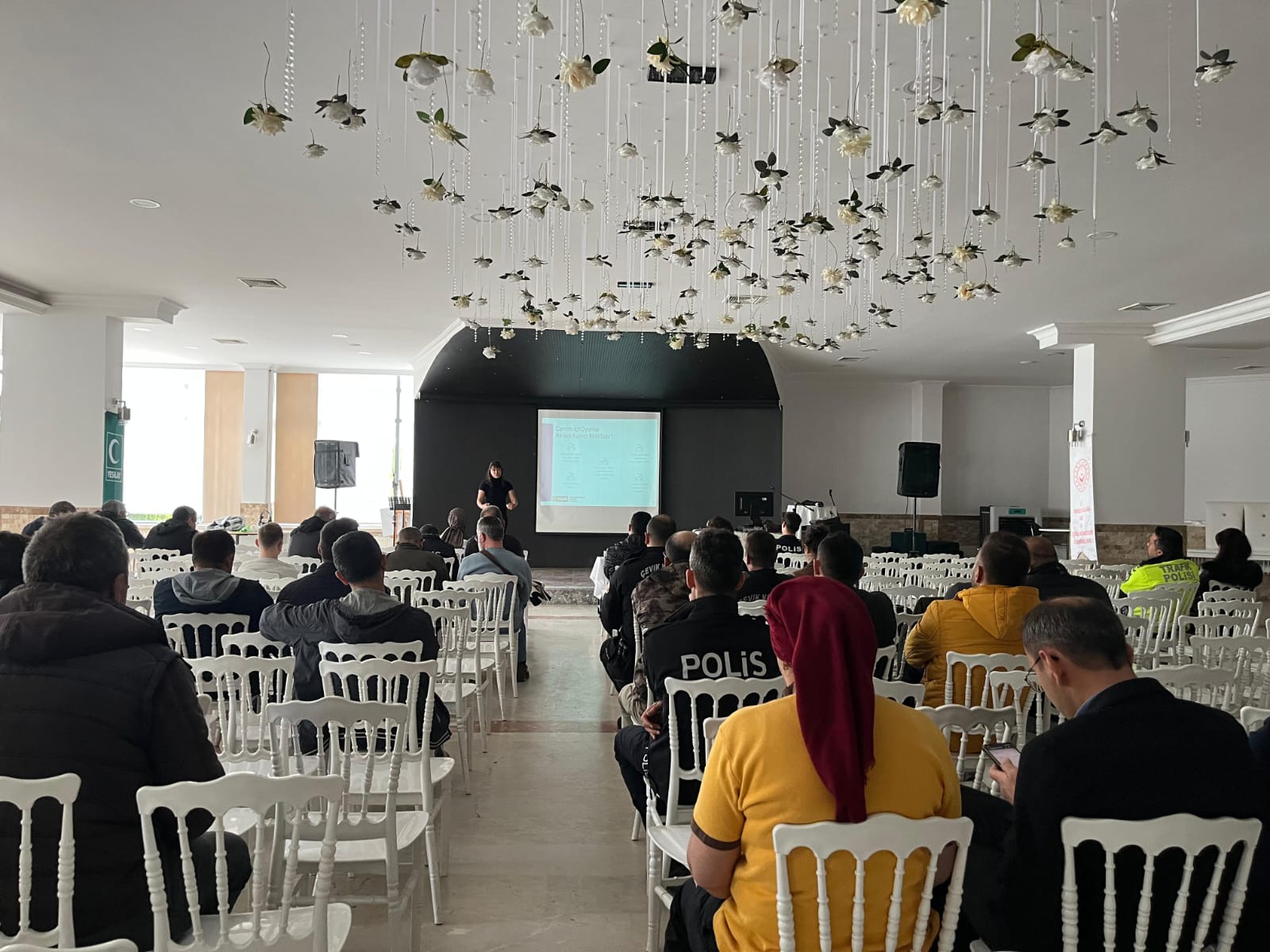 2025 Aile Yılı Kapsamında İl Emniyet Müdürlüğü Personeline Kumar Bağımlılığı Eğitimi Verildi