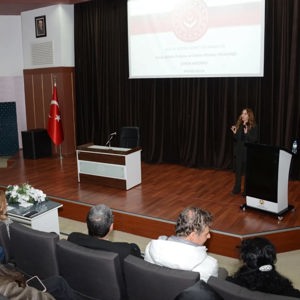  “Kadına Yönelik Şiddetle Mücadele” İle İlgili Eğitim Düzenlendi - fotoğraf 4