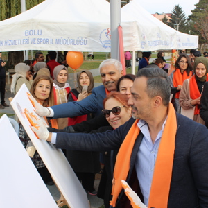 25 Kasım Kadına Yönelik Şiddetle Uluslararası Mücadele Günü Etkinliklerle Kutlandı - fotoğraf 8