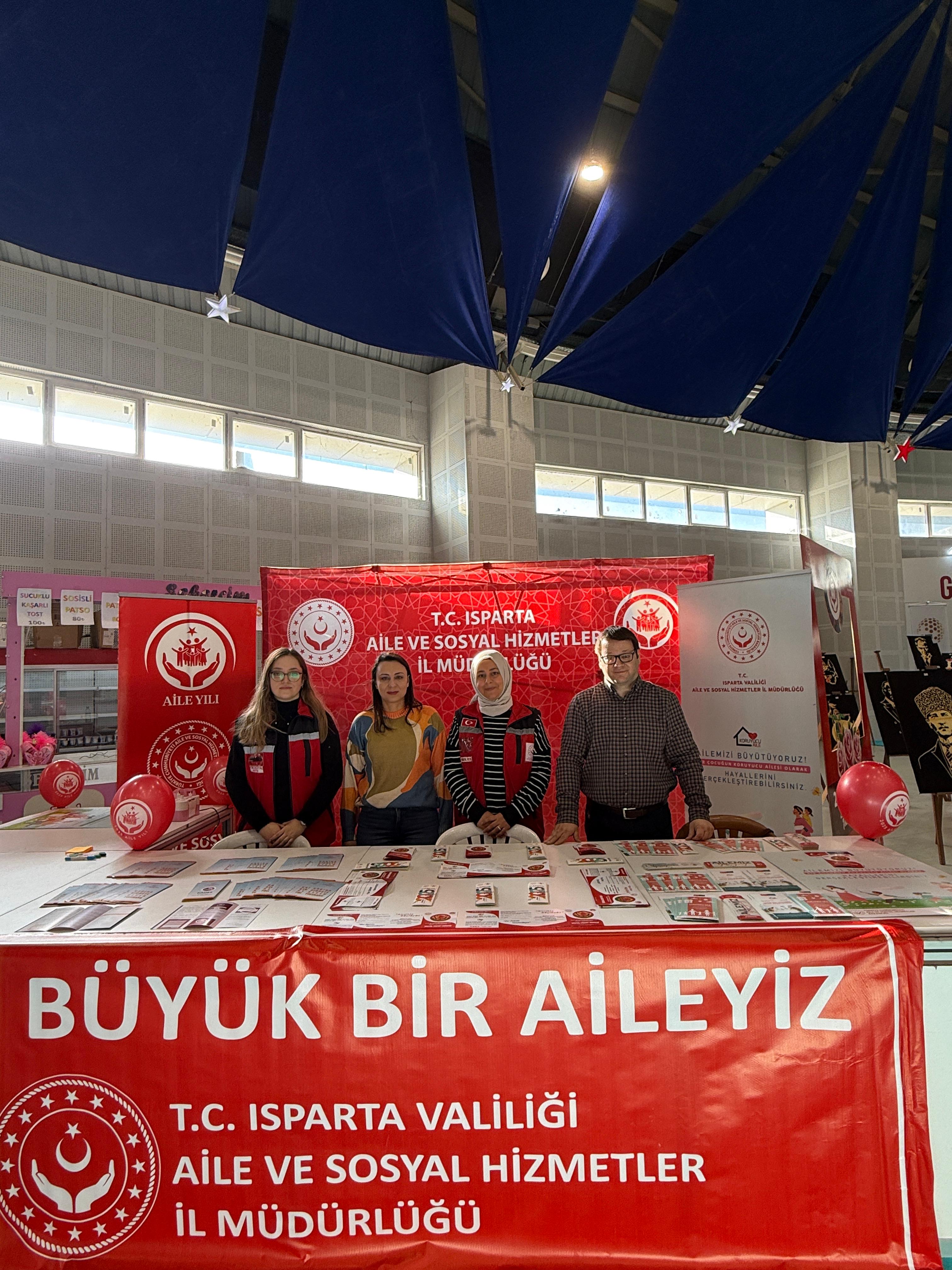 Isparta 8. Kitap Fuarına Katıldık