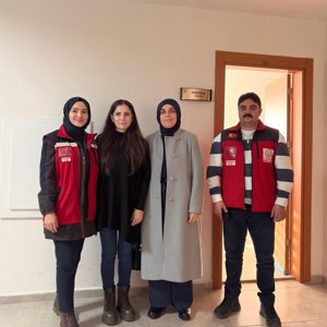 Kahramanlarla Omuz Omuza: Şehit Ailelerine Anlamlı Ziyaret - fotoğraf 2