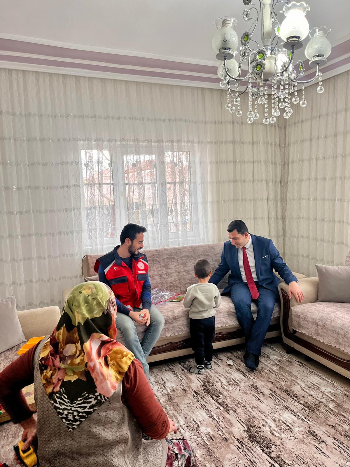 Koruyucu Ailelerimizi Ziyaret