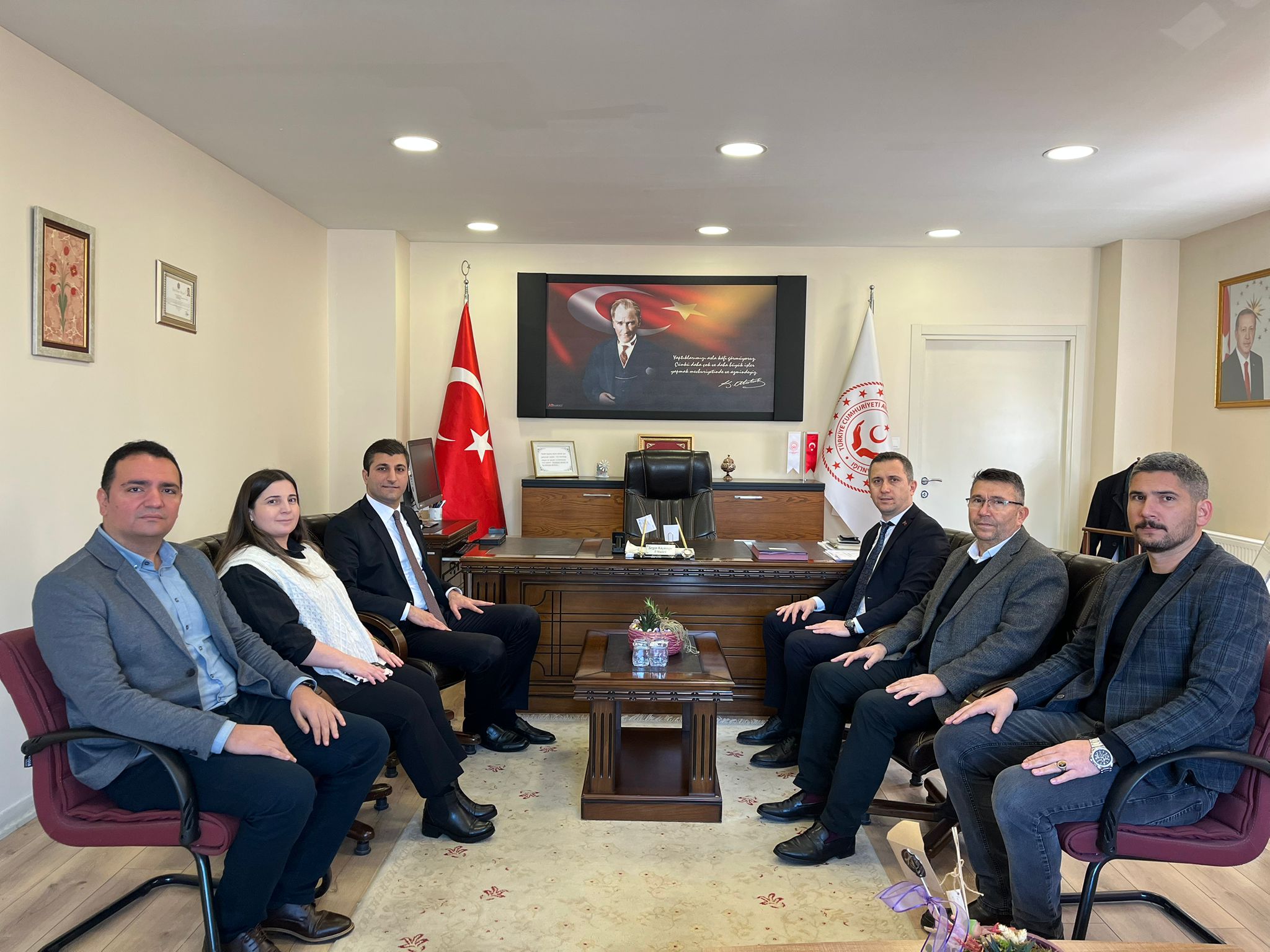 Vali Yardımcımız Sayın Osman Demir, Müdürlüğümüzde İnceleme ve Denetimlerde Bulundu.