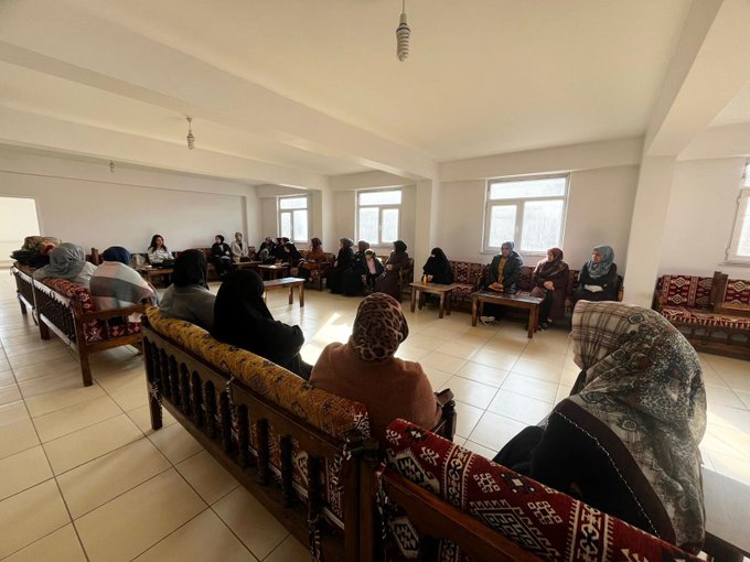 “Çocuklarda Mahremiyet” konulu eğitim verildi.     