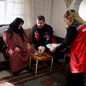 Evliliklerinde 54. Senelerini Geride Bırakan, Değerli Yetişkin Ailesine  Kahve Bahane Diyerek Konuk Olduk. - fotoğraf 4