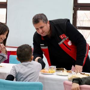 Yerli Malı Haftası Yavrularımızın da Katılımıyla Coşkuyla Kutlandı - fotoğraf 2