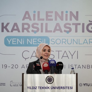 Bakanımız Göktaş, "Ailenin Karşılaştığı Yeni Nesil Sorunlar Çalıştayı"na katıldı - fotoğraf 5
